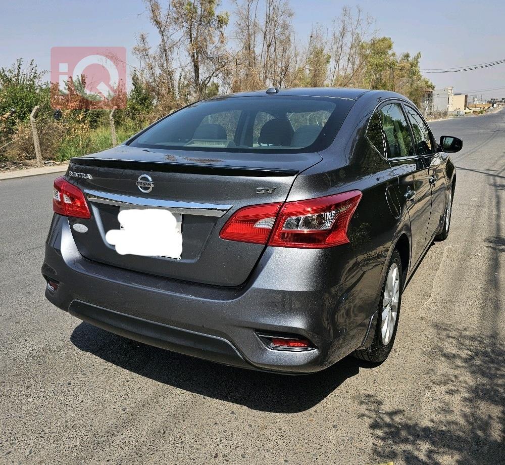 نيسان سنترا